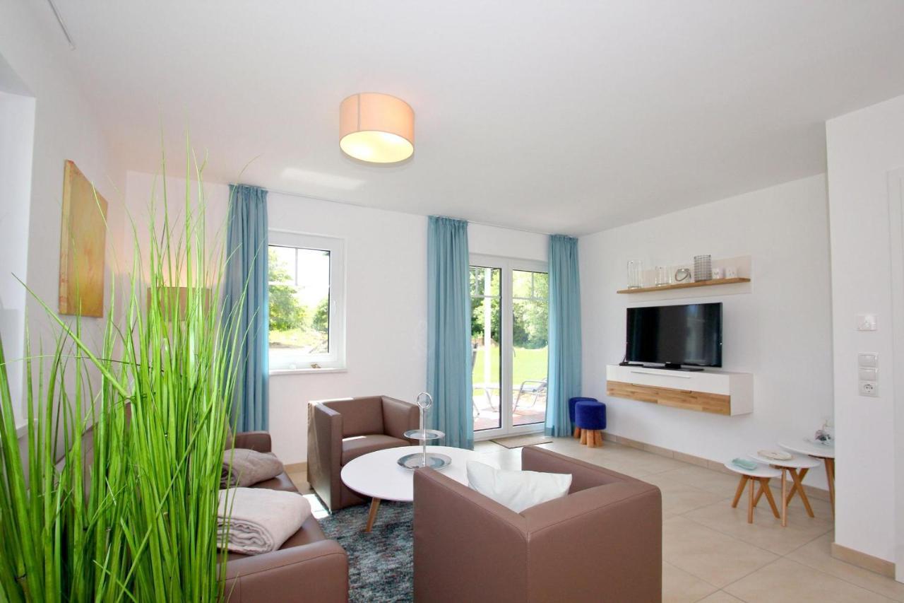 Strandnahe Fewo Mit Terrasse, Gratis Nutzung Vom Ahoi Erlebnisbad Und Sauna In Sellin - Rex Rugia Fewo 11-3 Lobbe Luaran gambar