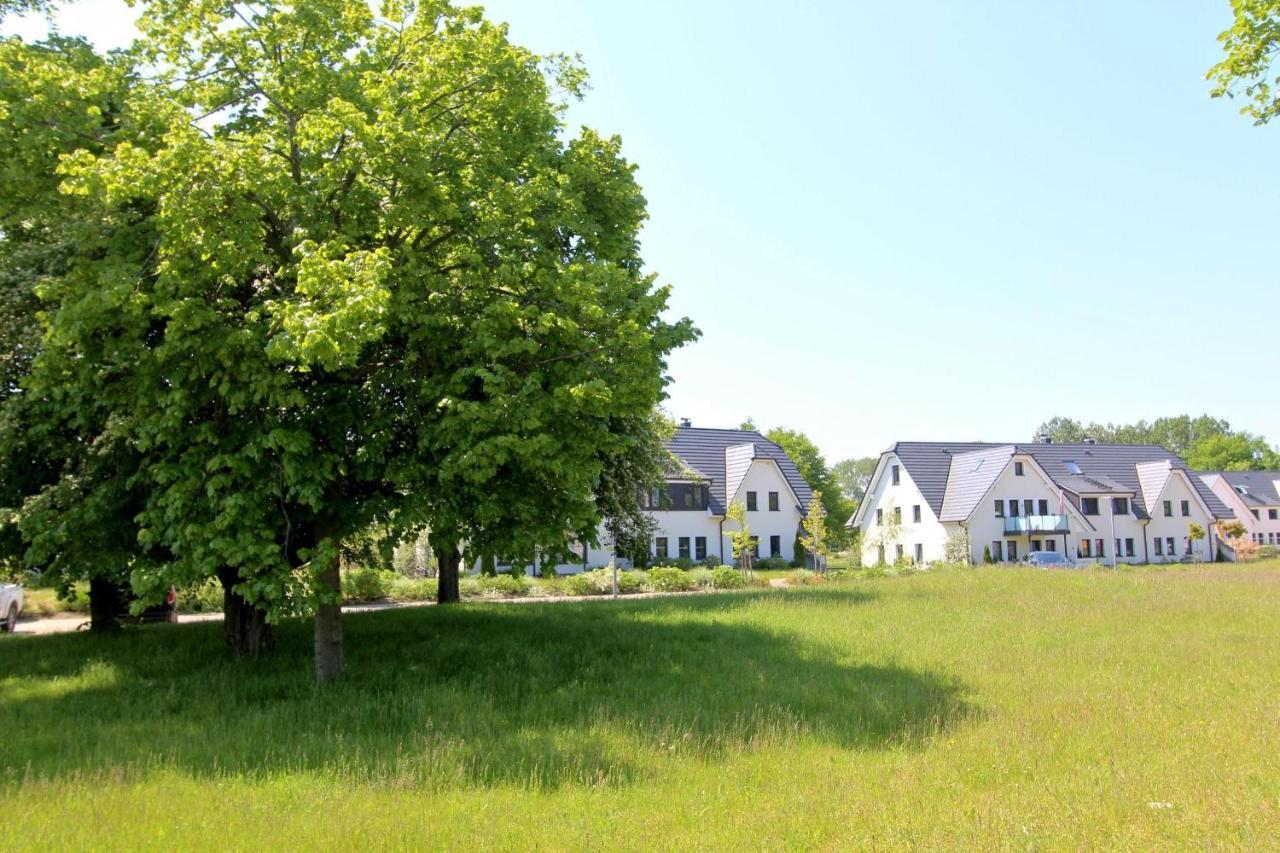 Strandnahe Fewo Mit Terrasse, Gratis Nutzung Vom Ahoi Erlebnisbad Und Sauna In Sellin - Rex Rugia Fewo 11-3 Lobbe Luaran gambar